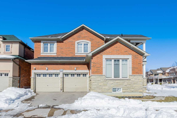 12 Heron Hollow Ave, Richmond Hill