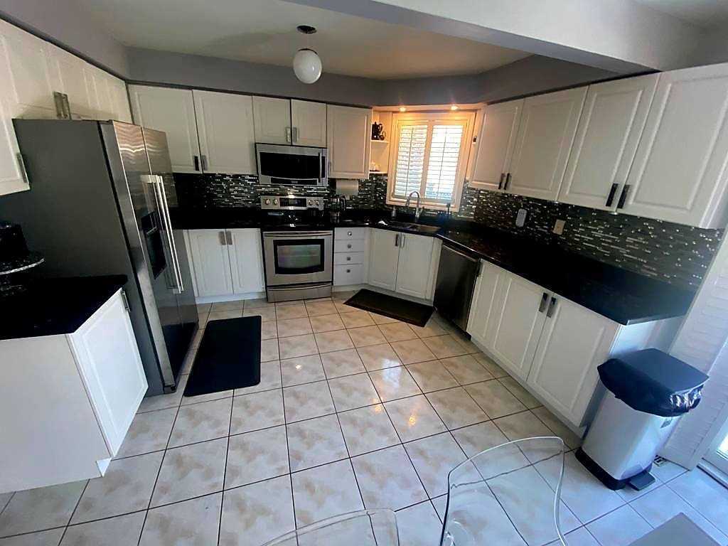 Listing N5953073 - Large Photo # 11