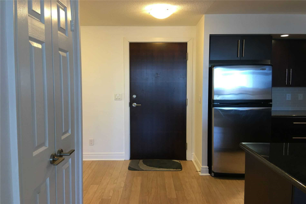 23 Cox Blvd, Markham