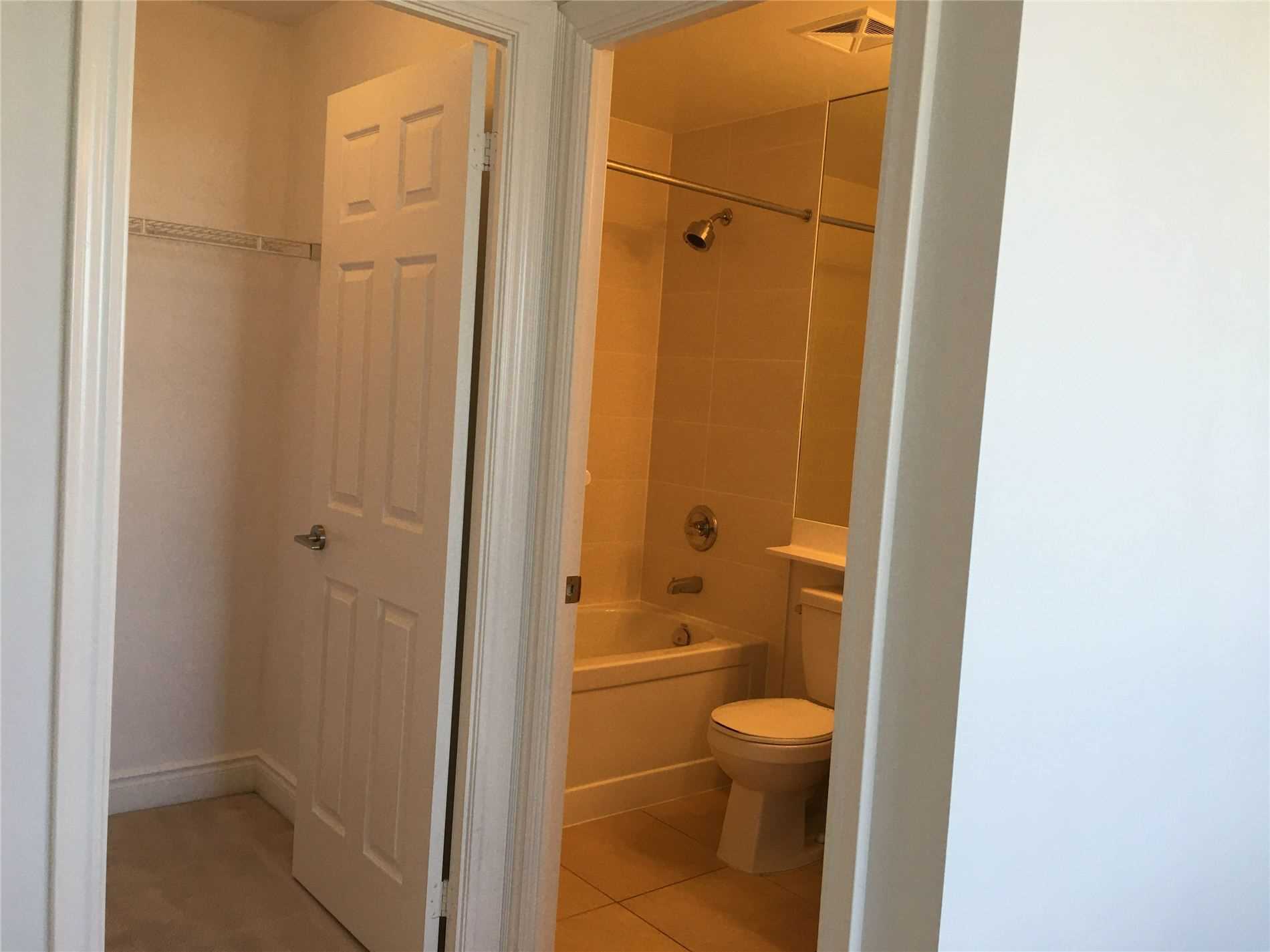 23 Cox Boulevard #1651
