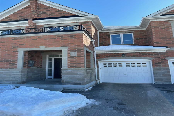 27 Thornapple Lane, Richmond Hill