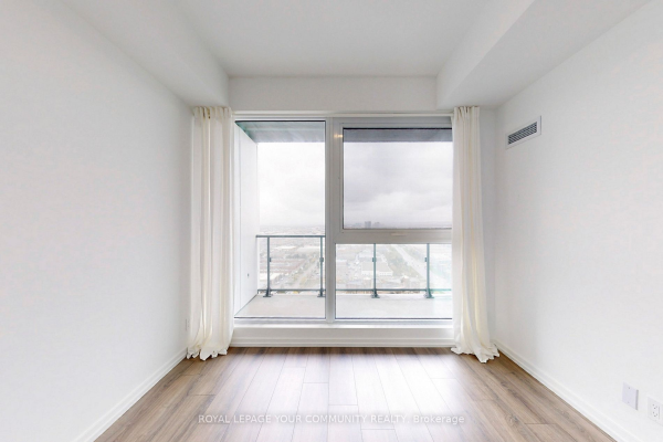 1000 Portage Pkwy, Vaughan