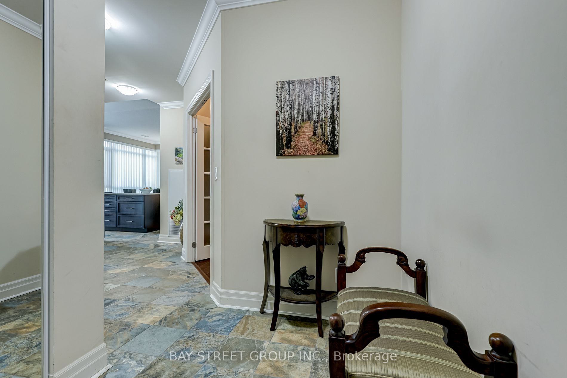 Listing N5954460 - Large Photo # 4