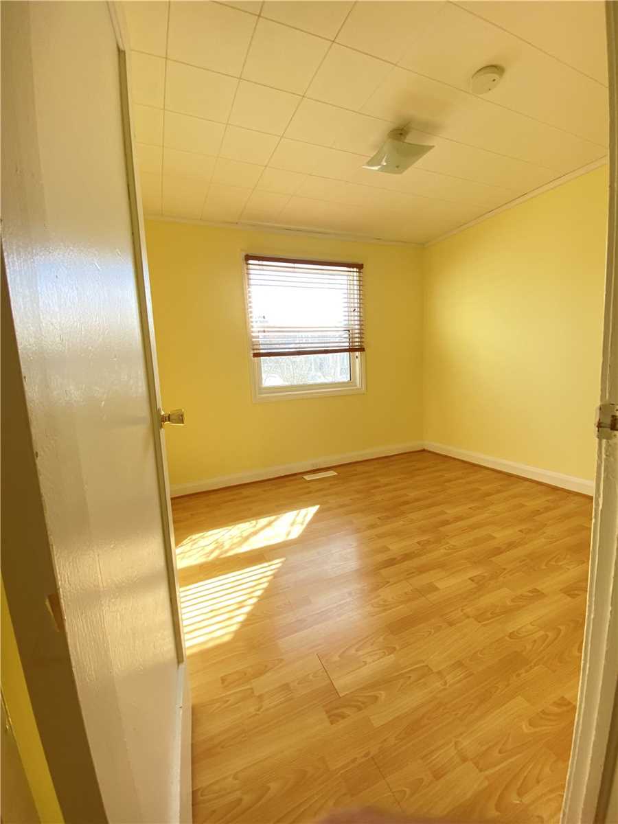305 Andrew St