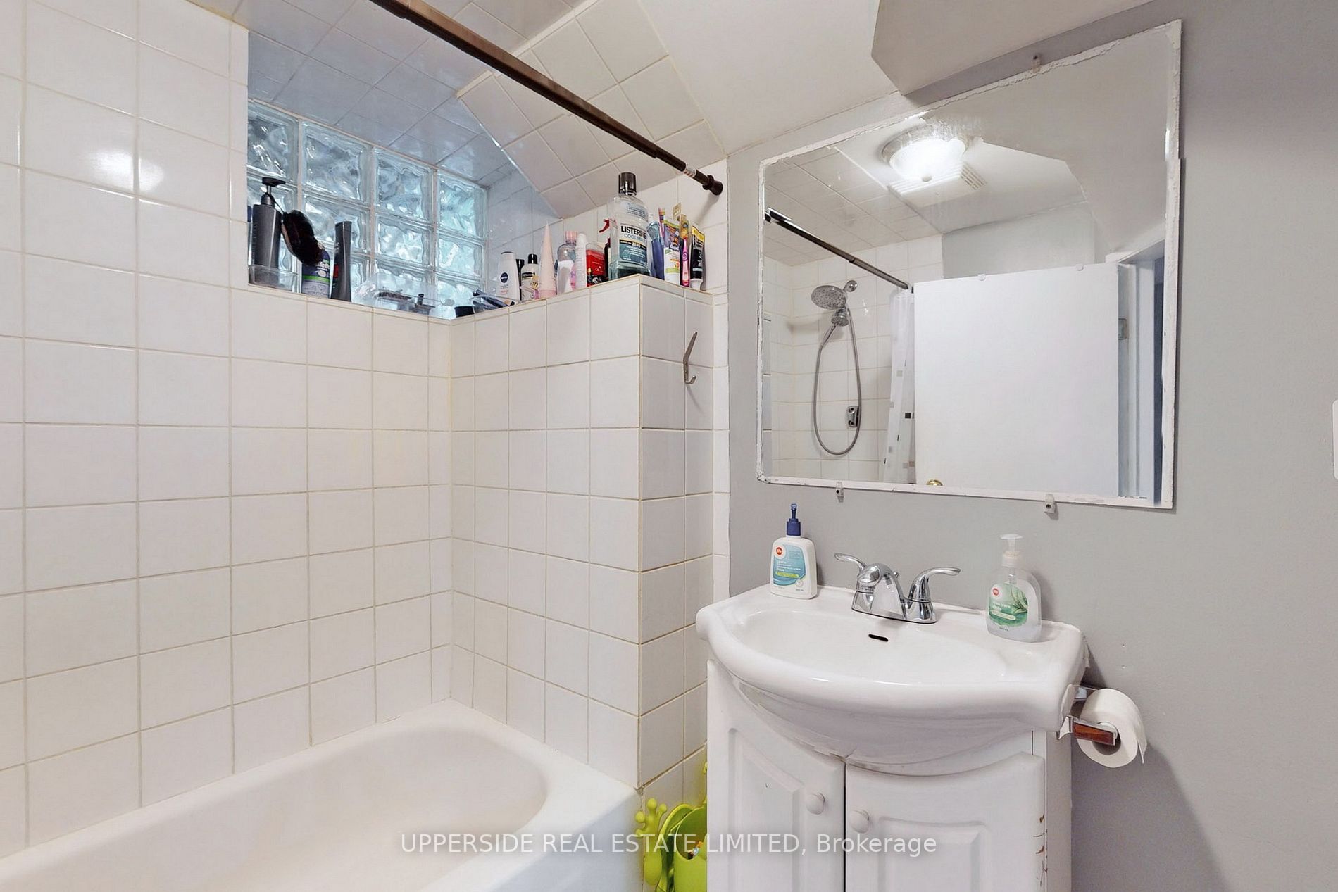 468 Simcoe Road