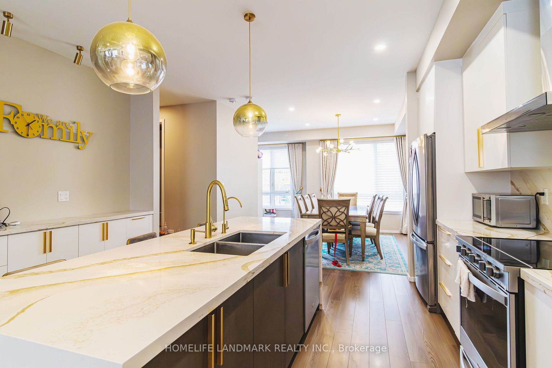 20 James Noble Lane, #95