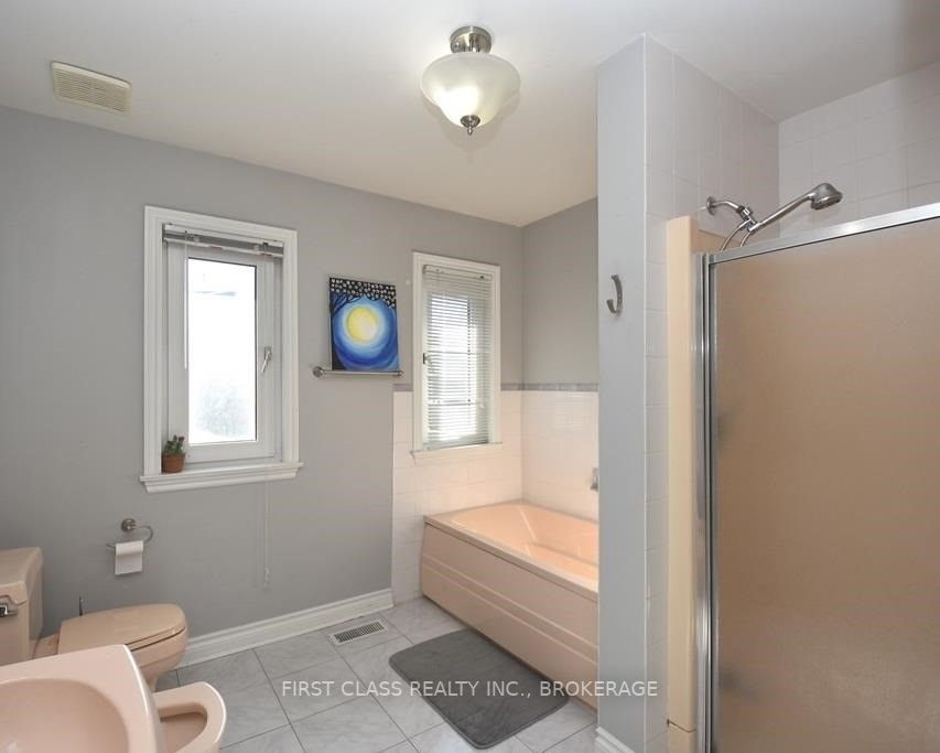 Listing N5955425 - Large Photo # 13