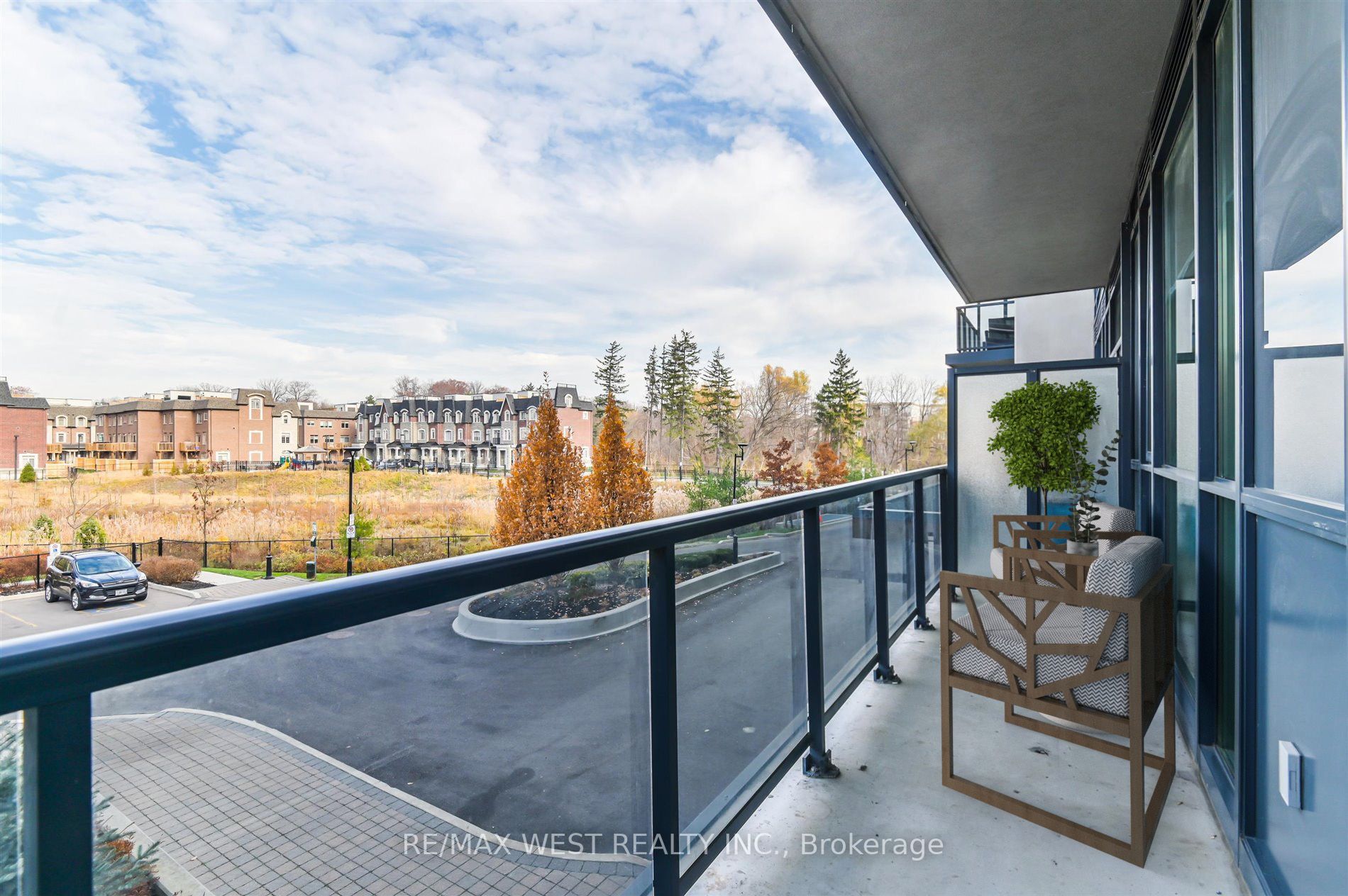 4700 Highway 7 # 206 Ave, #06