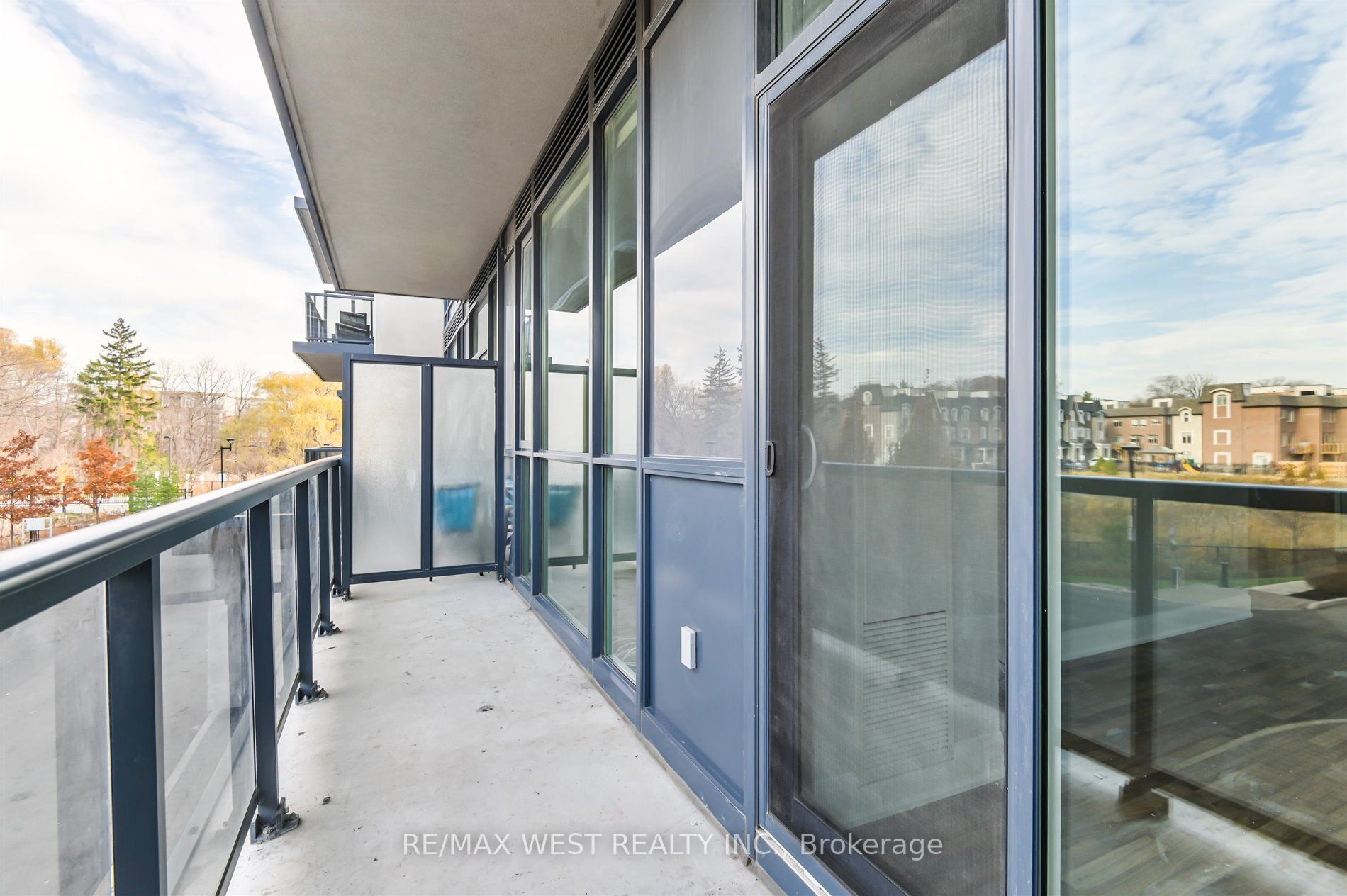 4700 Highway 7 # 206 Ave, #06