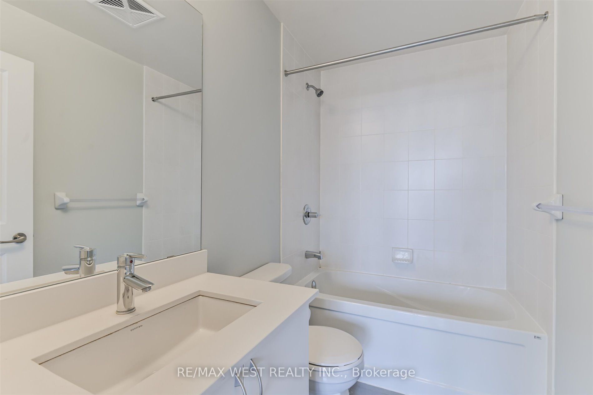 4700 Highway 7 # 206 Ave, #06