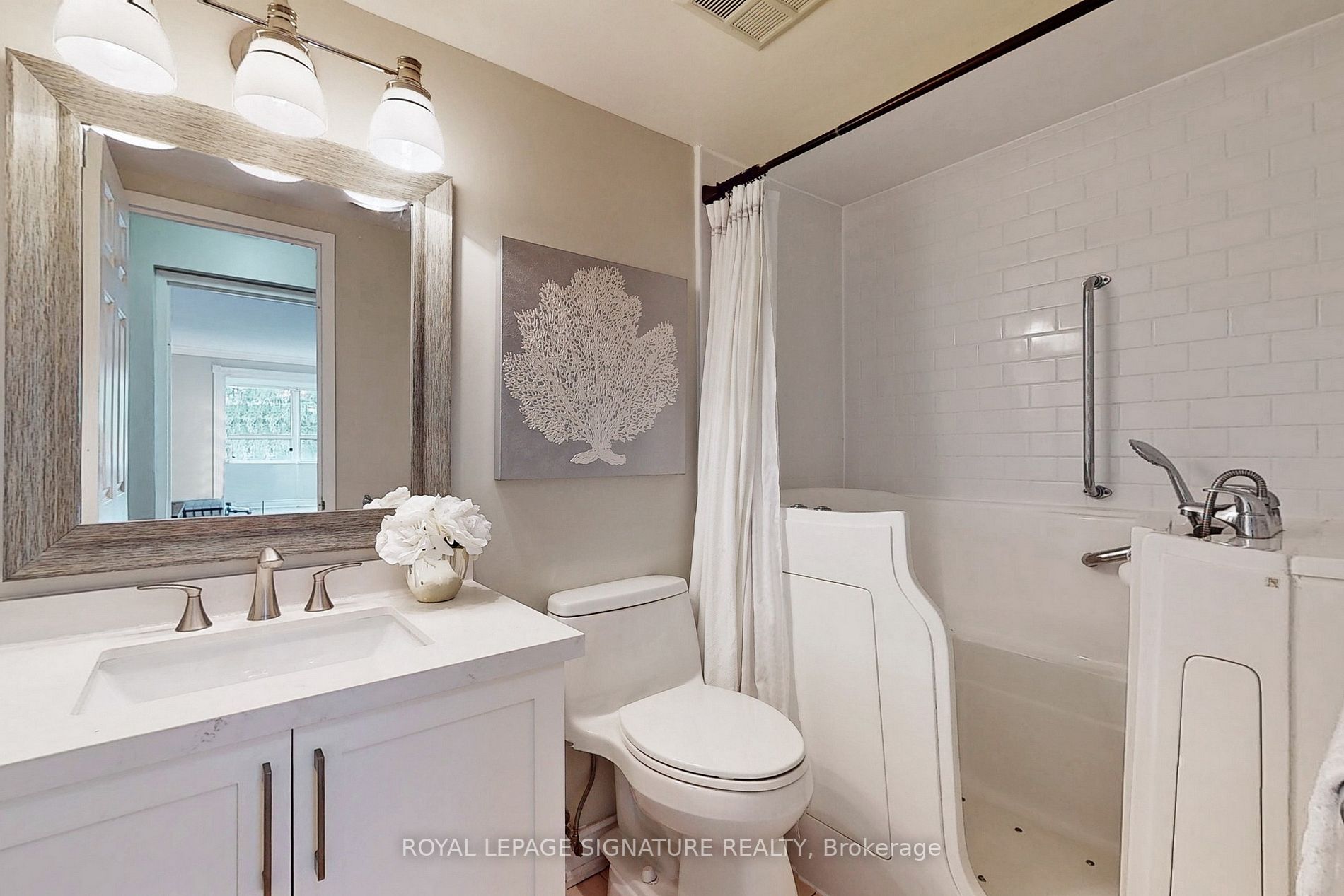 2 Raymerville Dr, #213