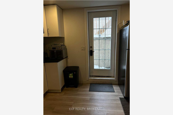32 Treetops Blvd, New Tecumseth