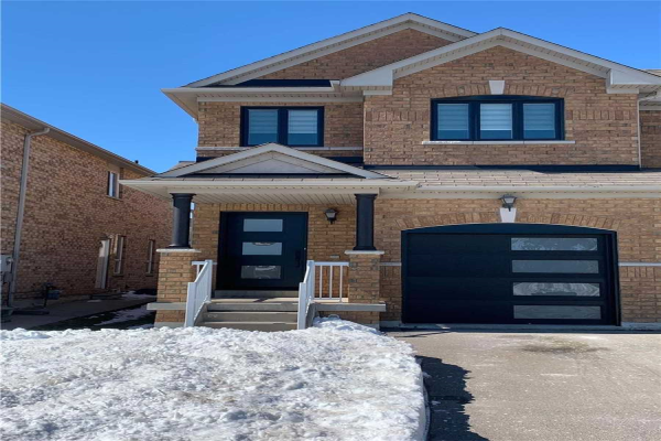 52 Argento Cres, Vaughan