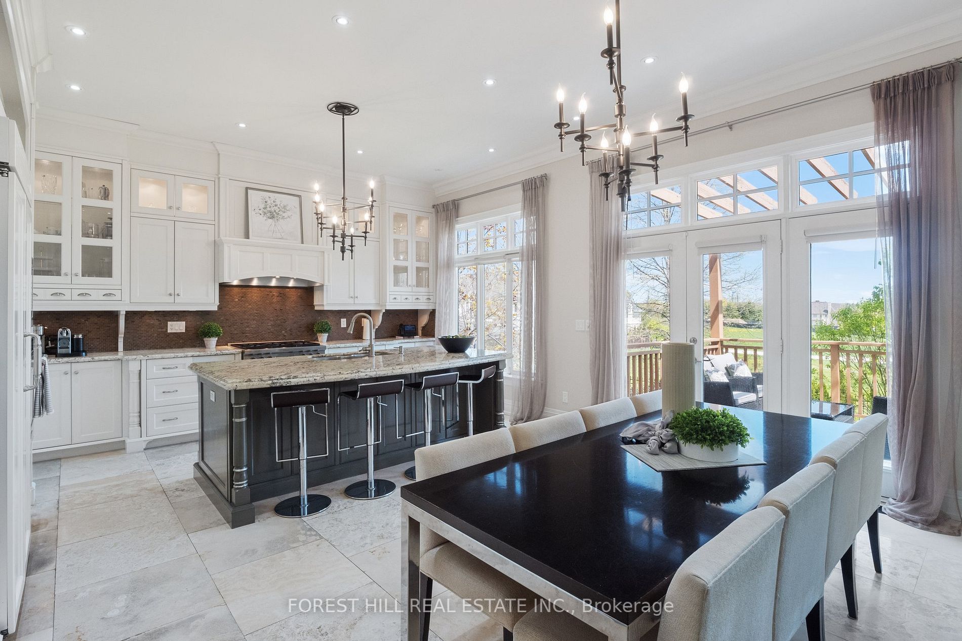 47 Sanibel Cres