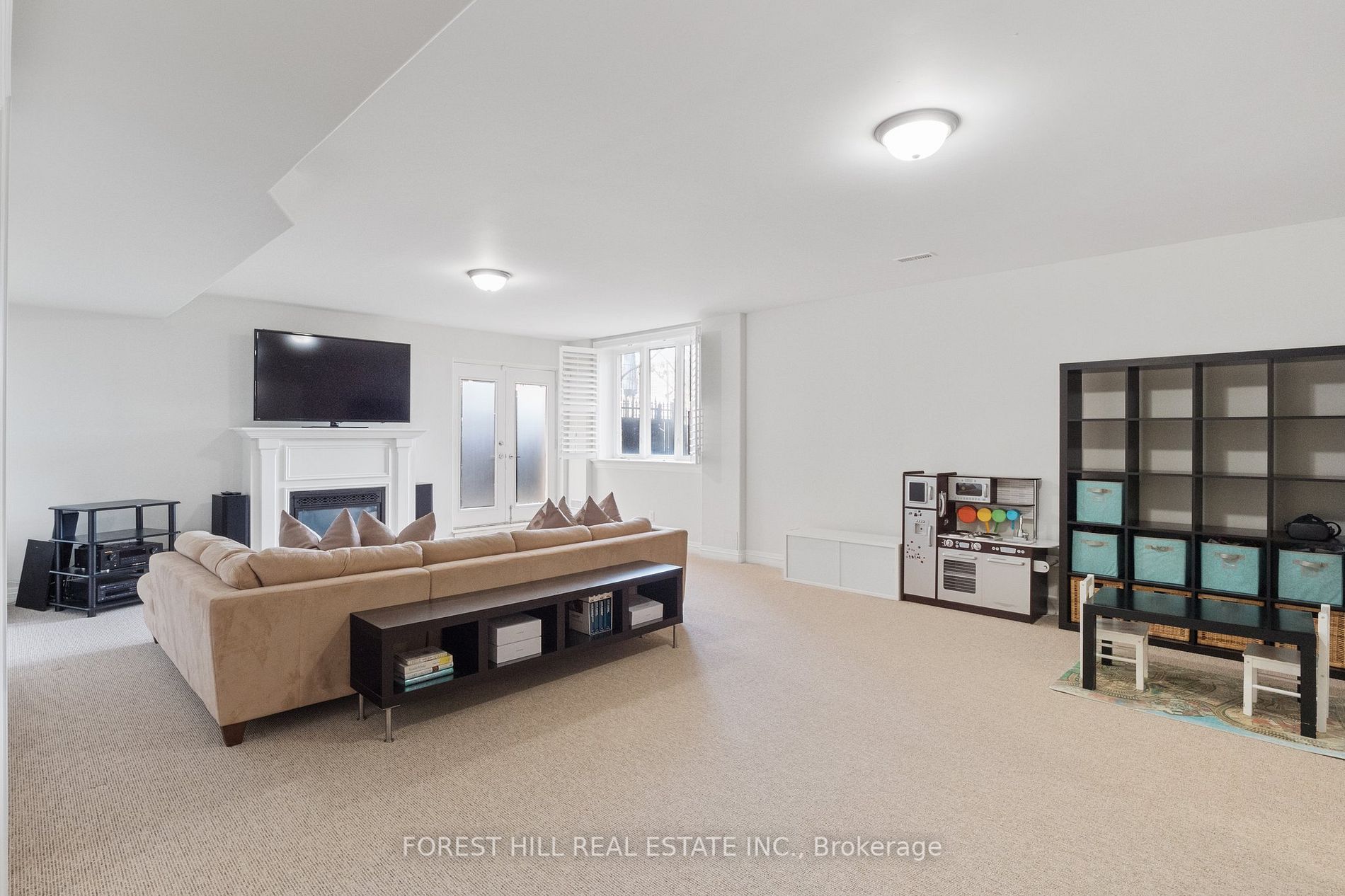 47 Sanibel Cres