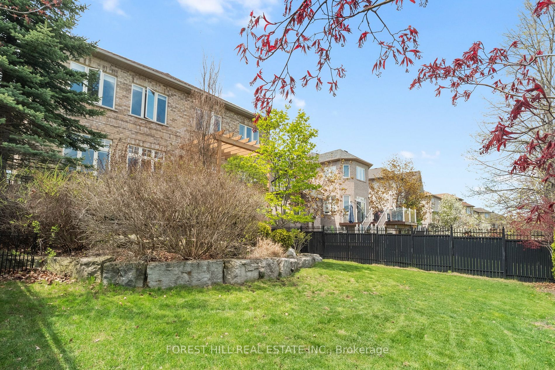 47 Sanibel Cres