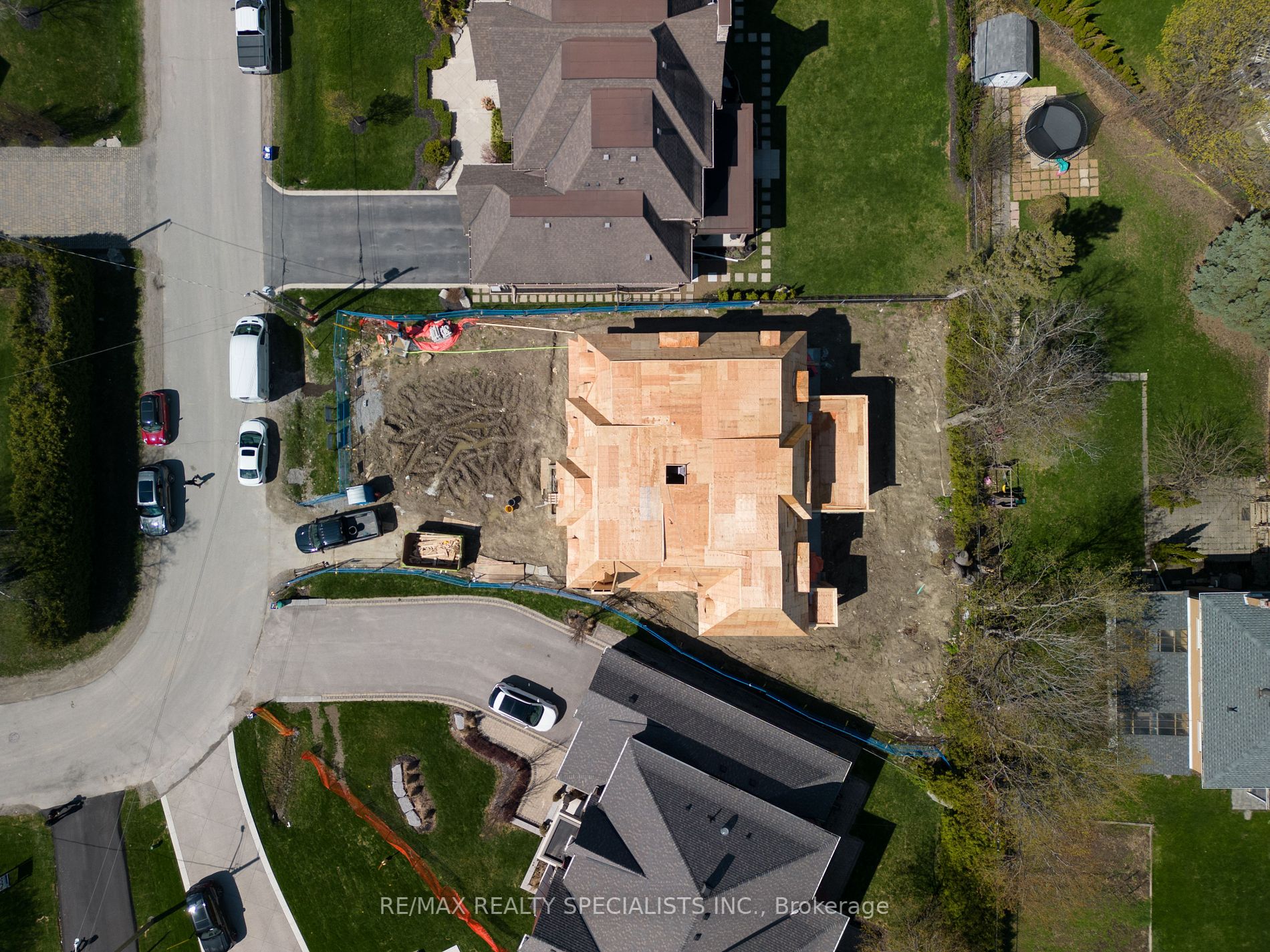 182 Hollingsworth Dr