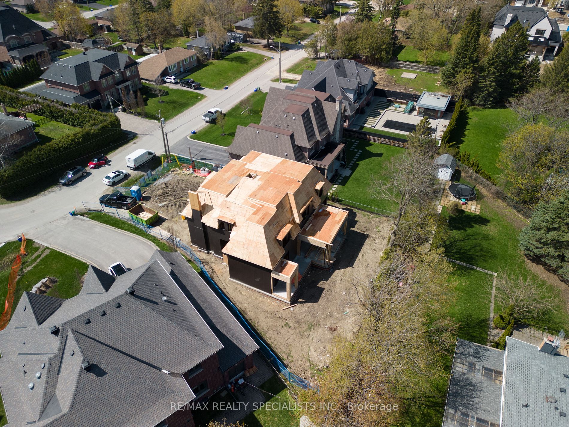 182 Hollingsworth Dr