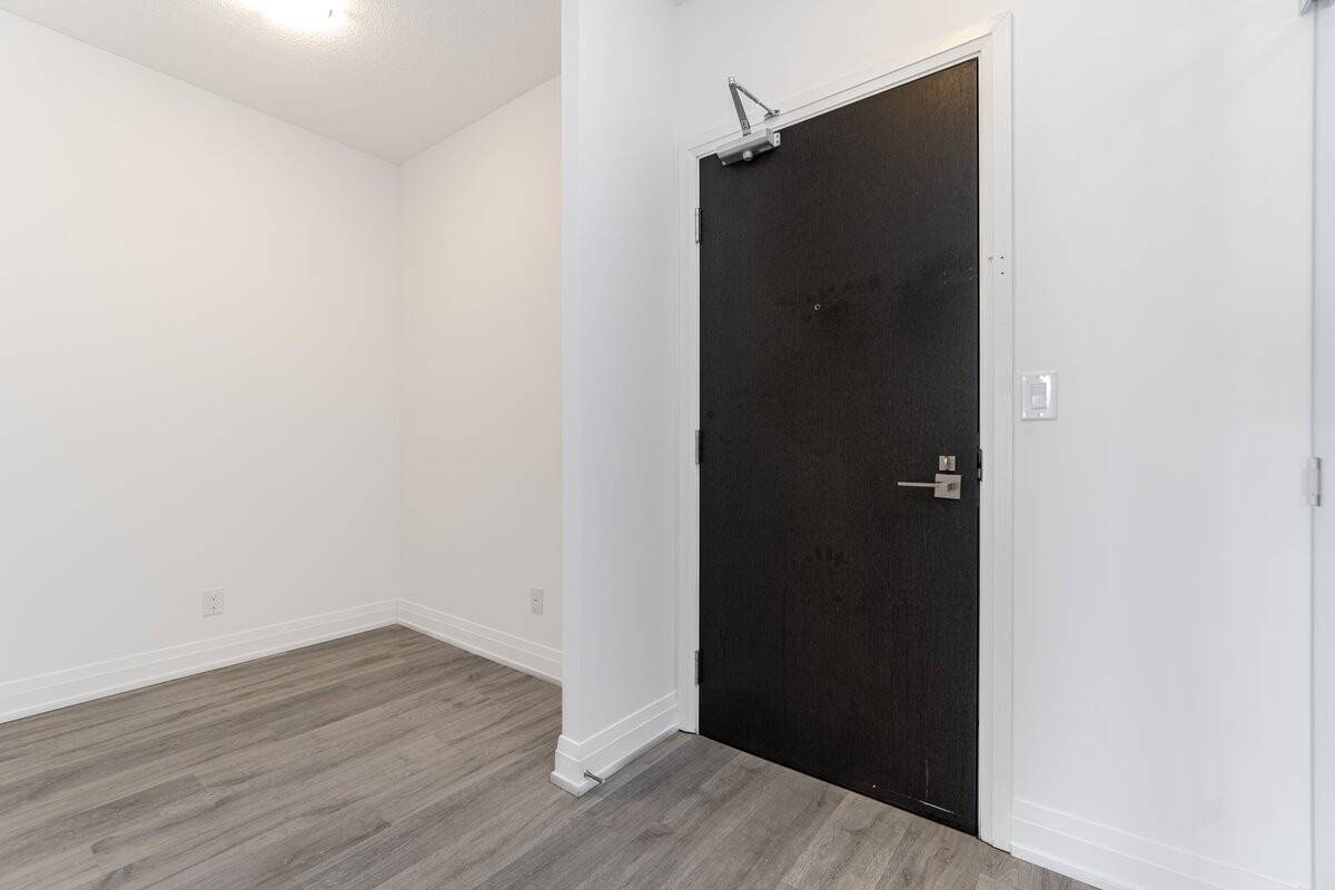 3700 Highway 7 Rd, #2110