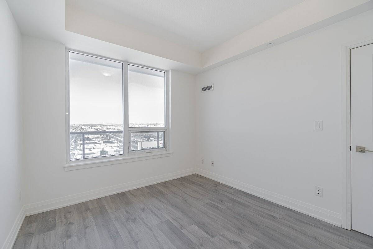 3700 Highway 7 Rd, #2110