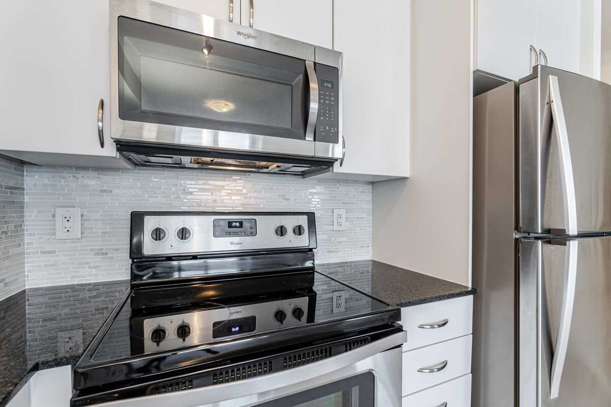 3700 Highway 7 Rd, #2110