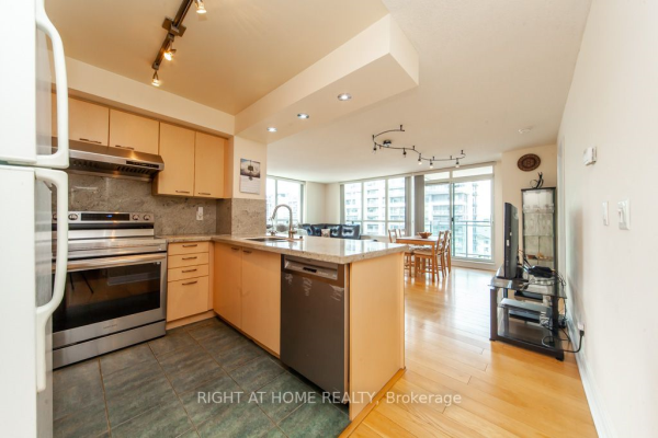 62 Suncrest Blvd, Markham