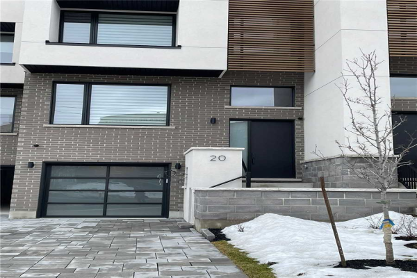 20 Sunset Beach Rd, Richmond Hill