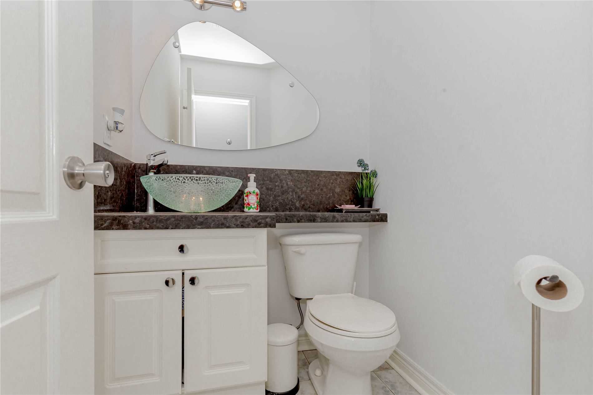 Listing N5959253 - Large Photo # 19