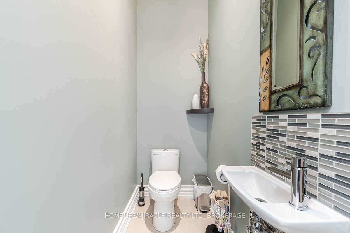 Listing N5959767 - Large Photo # 25