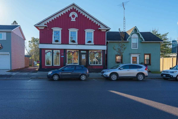 25 Queen St, Innisfil