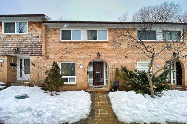 1 Wootten Way S, Markham
