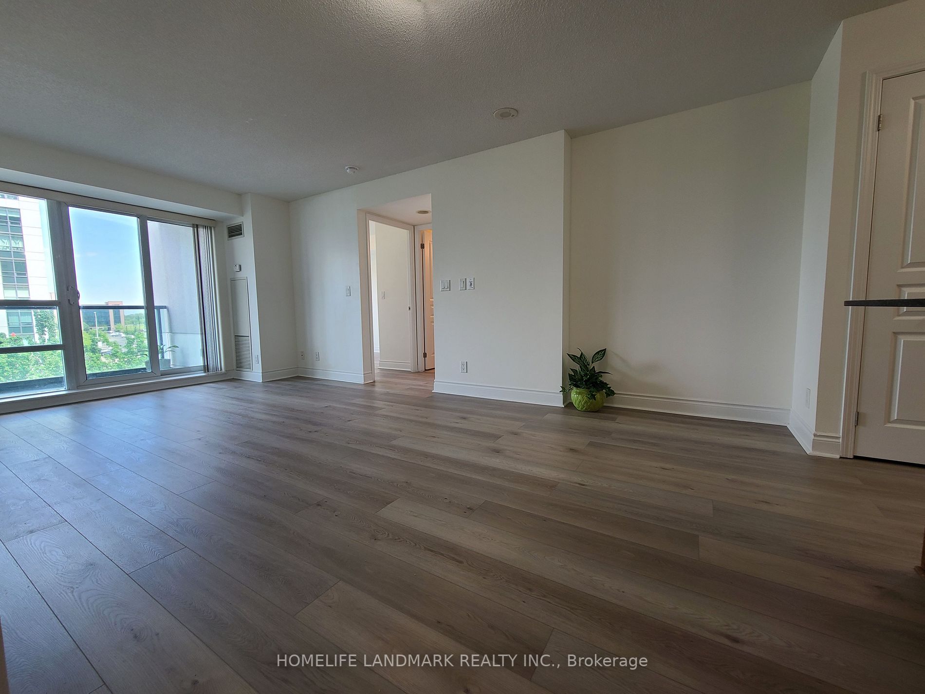 Listing N5961244 - Large Photo # 13