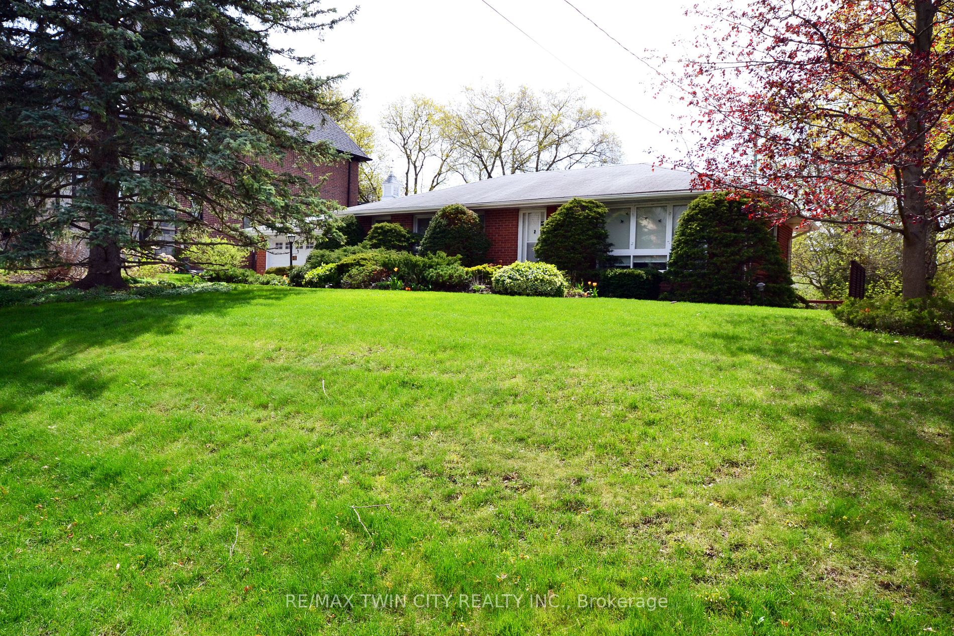 Listing N5961636 - Large Photo # 4