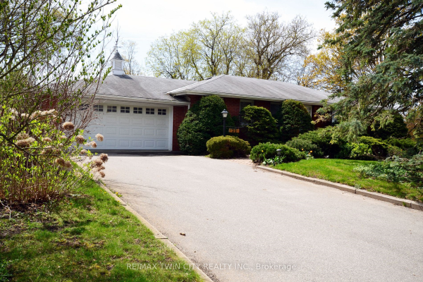 35 Clearview Hts S, King