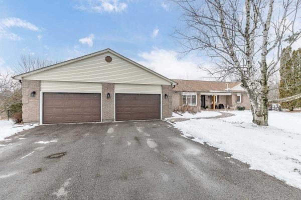 487 Samuel Harper Crt, East Gwillimbury