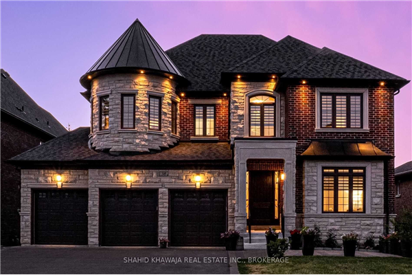 38 Puccini Dr, Richmond Hill