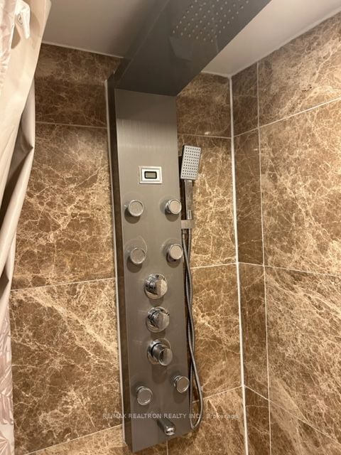50 Inverlochy Blvd W, #510