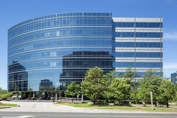 125 Commerce Valley Dr W, Markham