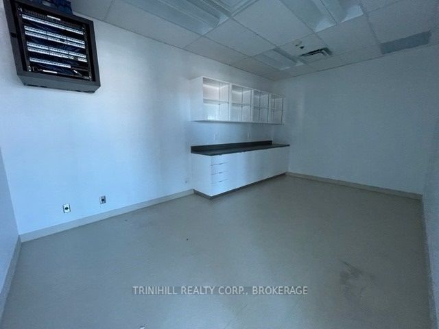 9401 Jane St, #6-11