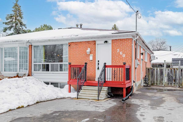 260 Taylor Mills Dr N, Richmond Hill