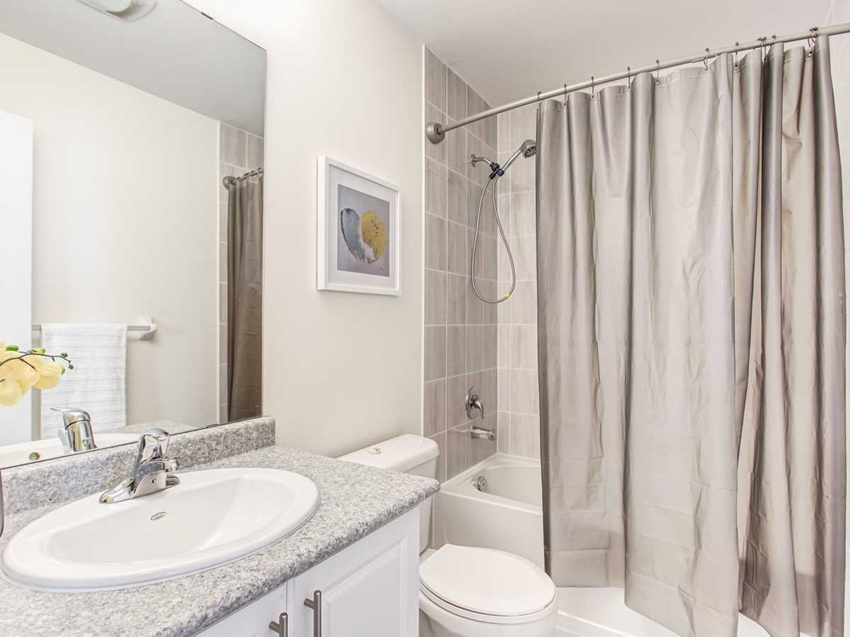283 Bloomington Road W