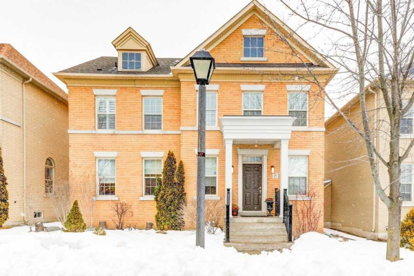27 Bonheur Rd, Markham