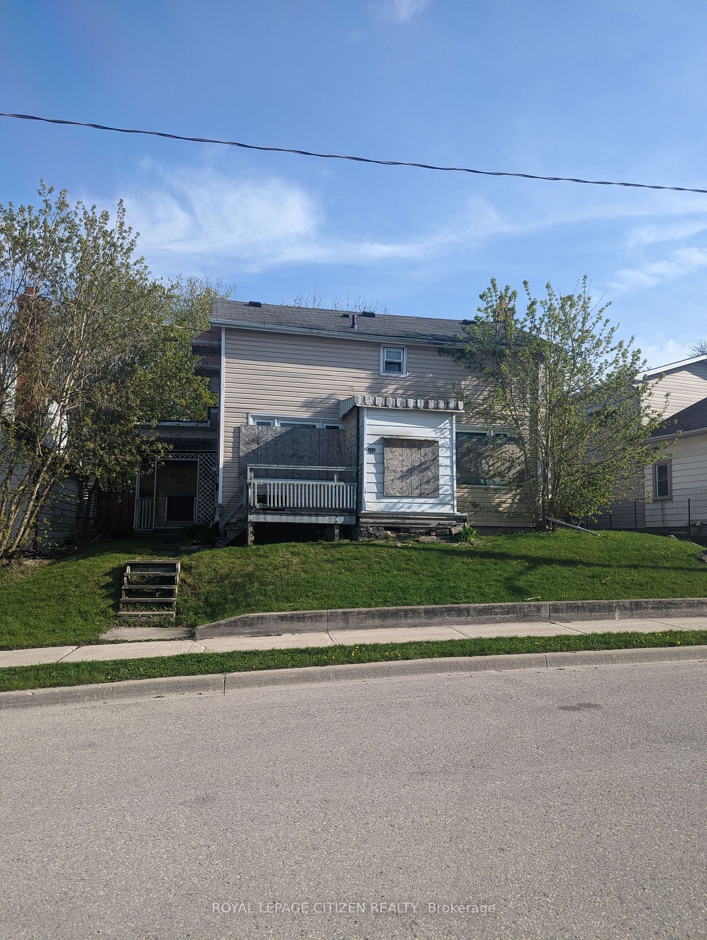468 Ontario Street