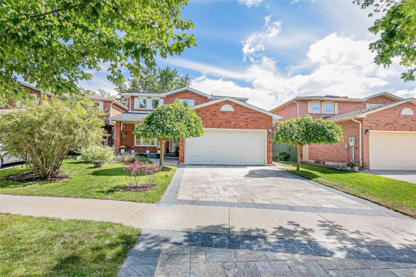 46 Normandy Cres, Richmond Hill