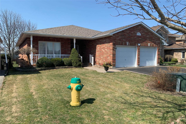 45 Gray Ave, New Tecumseth