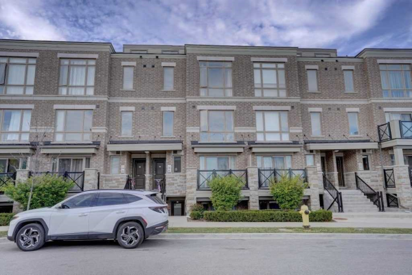 65 Lindcrest Manr, Markham