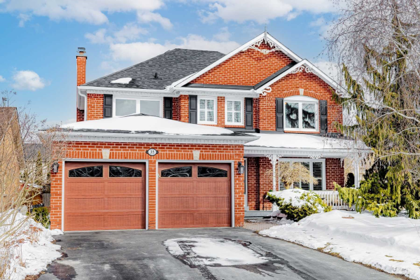 35 Doon Cres, Georgina
