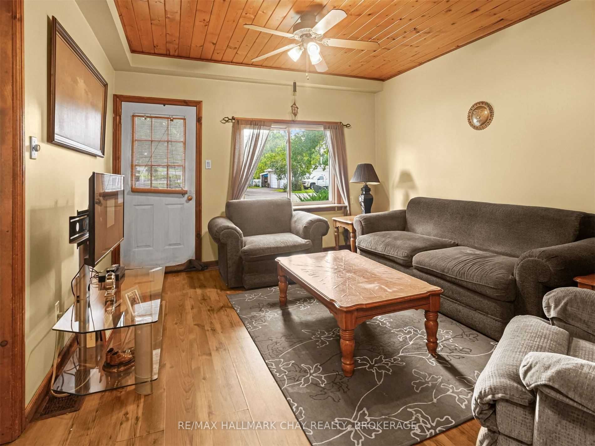 Listing N5969235 - Large Photo # 12