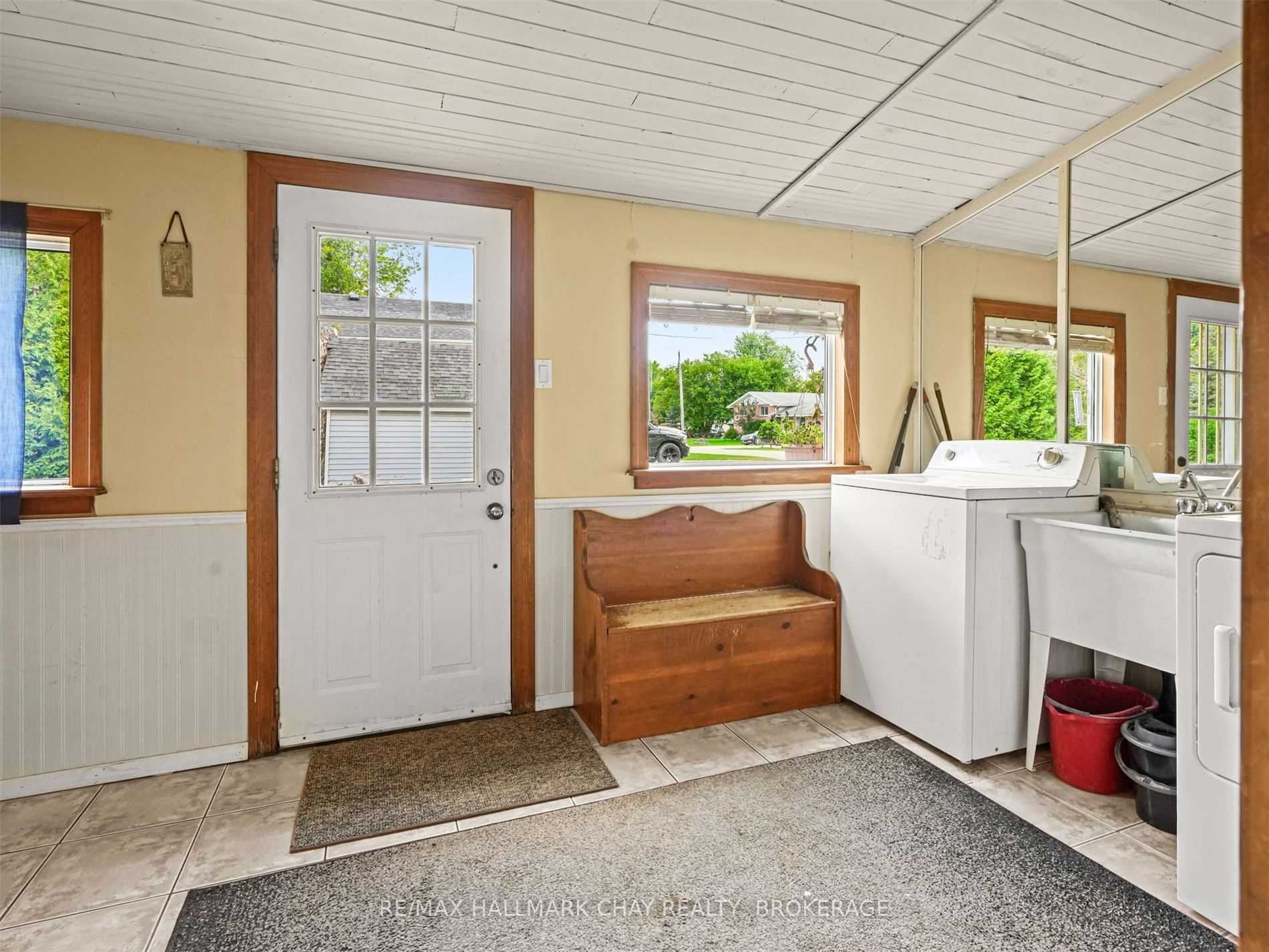 Listing N5969235 - Large Photo # 4