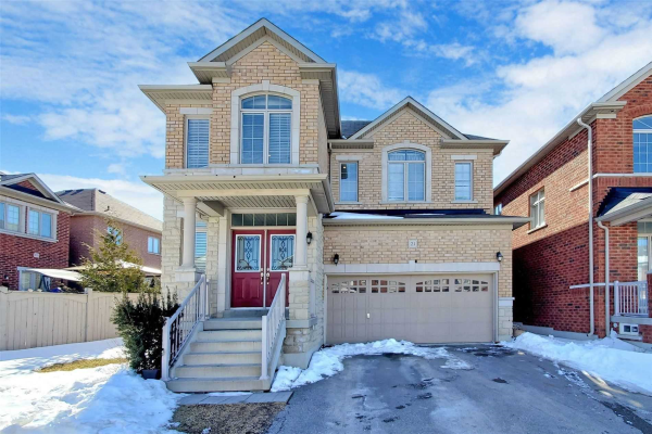 21 Juglans Cres, Whitchurch-Stouffville
